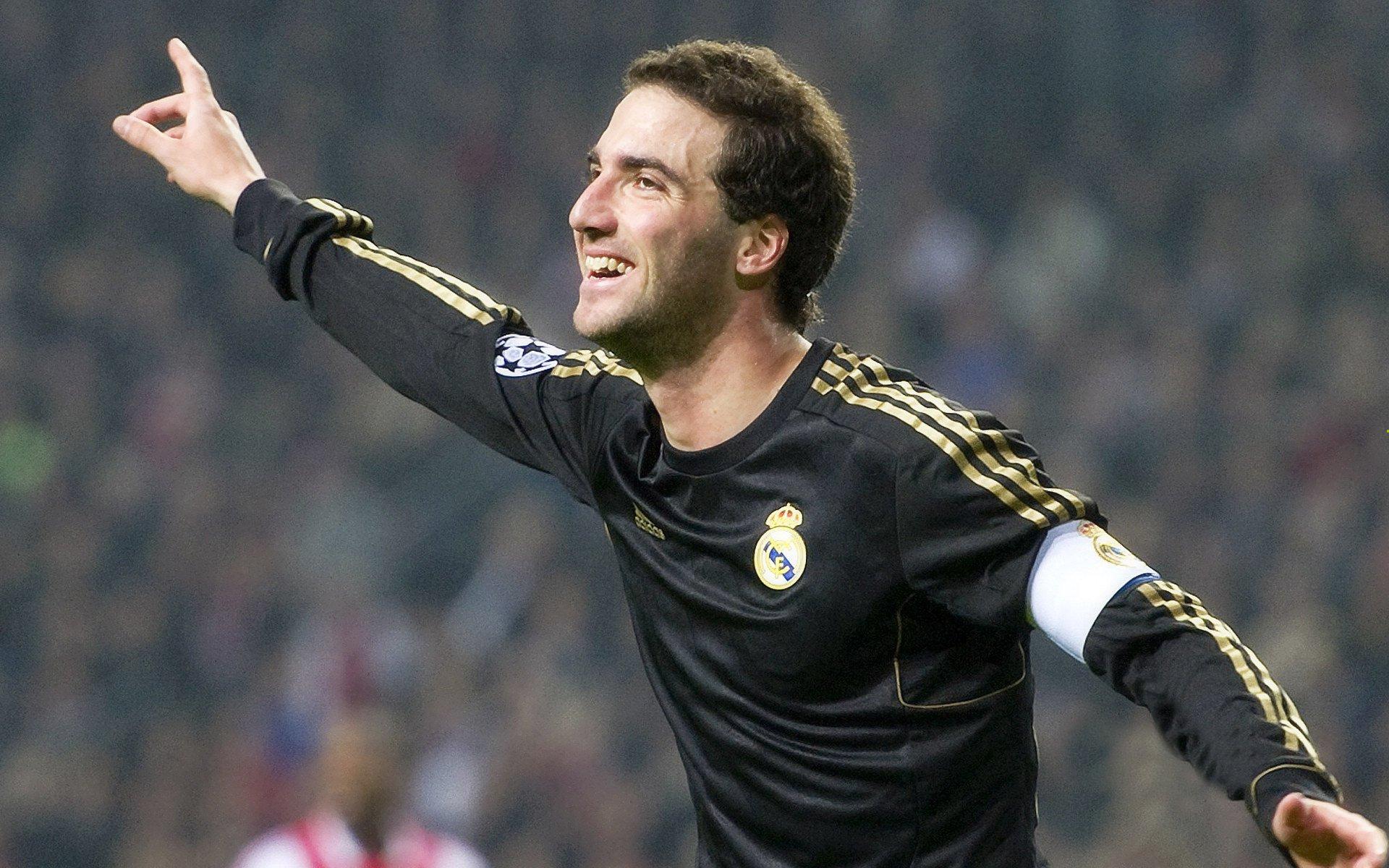 CBA季后赛激战正酣 辽宁本钢力克广东华南虎挺进总决赛